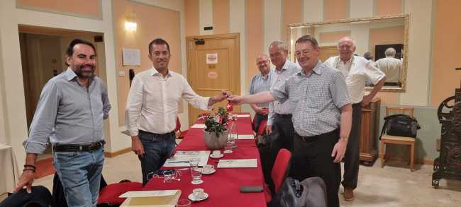 294389608 469975151797361 6648656380281551513 n