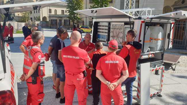 377251444 826036169318615 1603274687771100440 n