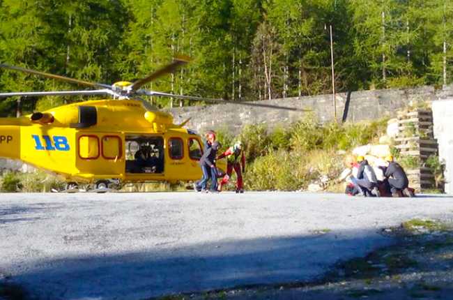 700 elicottero soccorso montagna