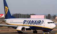 800px Boeing 737 8AS Ryanair EI EFX 6741274609