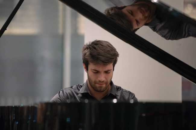 Amir Salhi