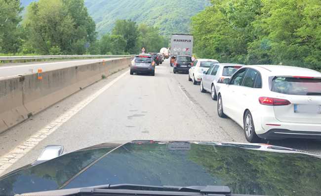 CODA SUPERSTRADA