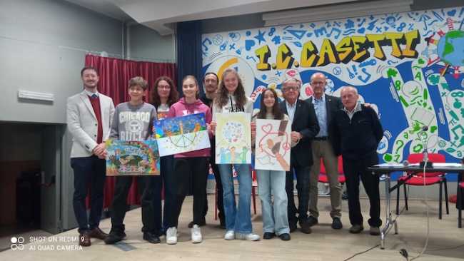 Foto vincitori Poster Pace 2025