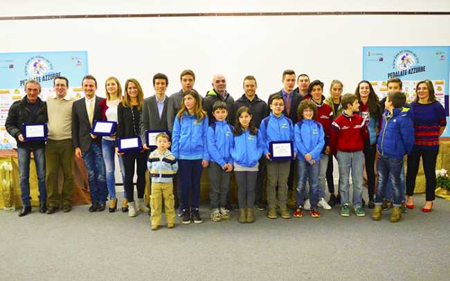 Gruppo premiati 15 pedalate azzurre