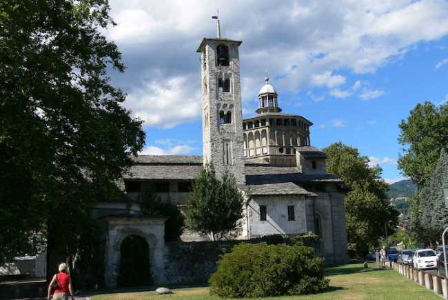 Madonna di Campagna Außen 1