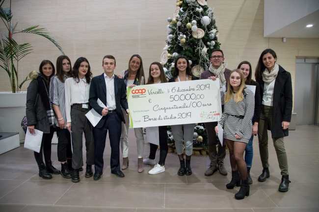 Nova Coop Borse di Studio 2019 Gruppo Verbania 0001 BASSAex IMG 3199