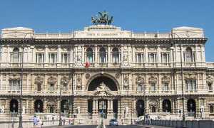 Roma 2011 08 07 Palazzo di Giustizia