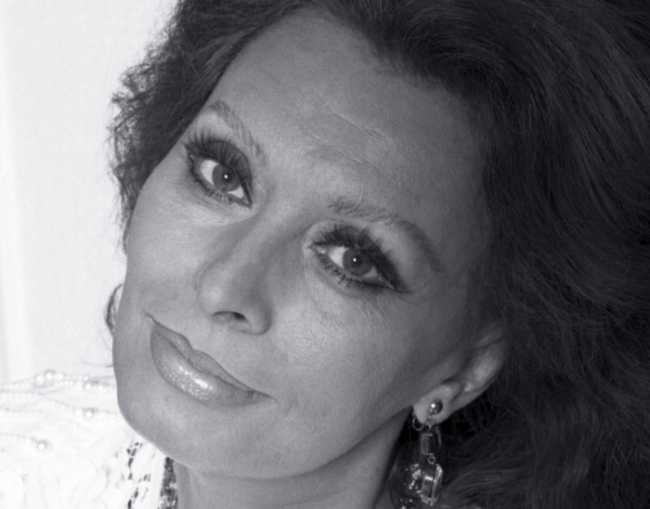 Sophia Loren 21 Allan Warren