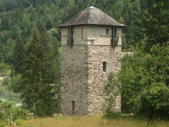 TORRE BATTIGGIO