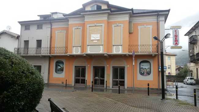 Teatro Cinema Omegna700