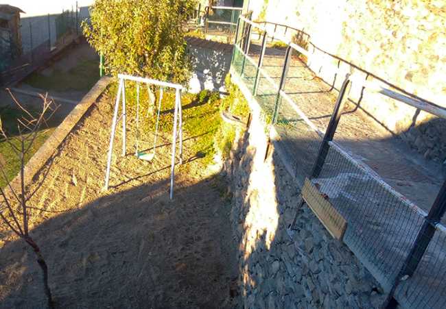 VILLA frazione Gaggio nuovo muro 2