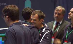 accomazzo rosetta abbraccio