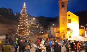 albero natale bognanco 21