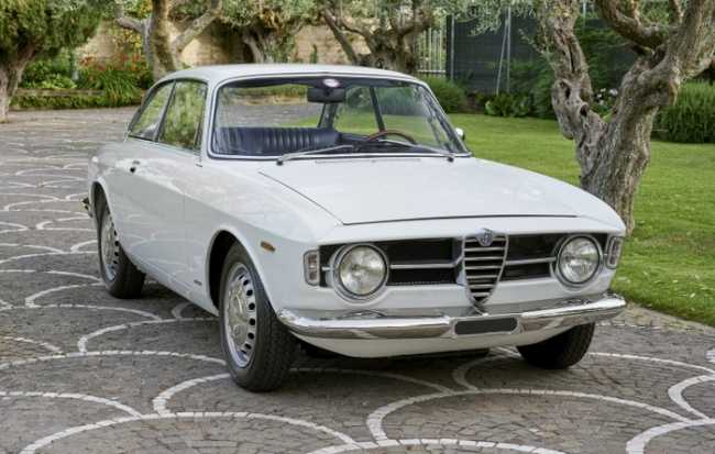 alfa gt 1300