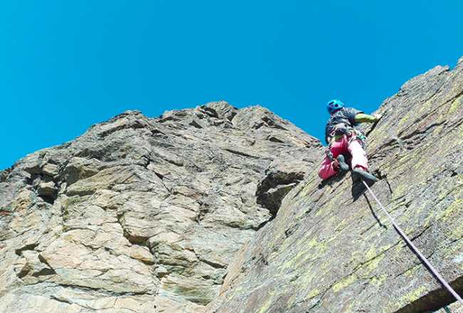 alpinismo scalata parete fizzi