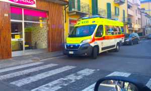 ambulanza strisce porfido