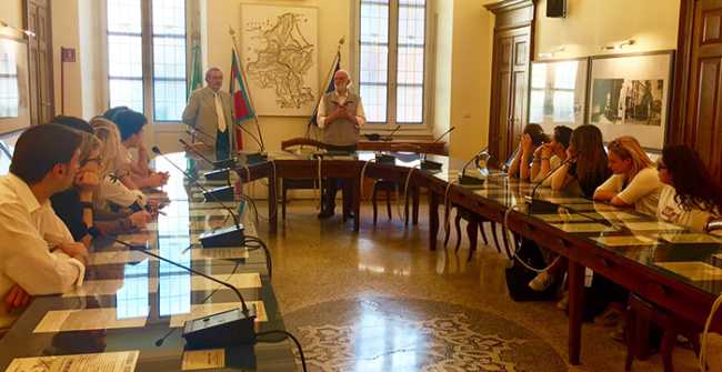 aula comune scuola cantu