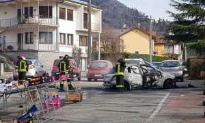 auto fiamme premeno 2