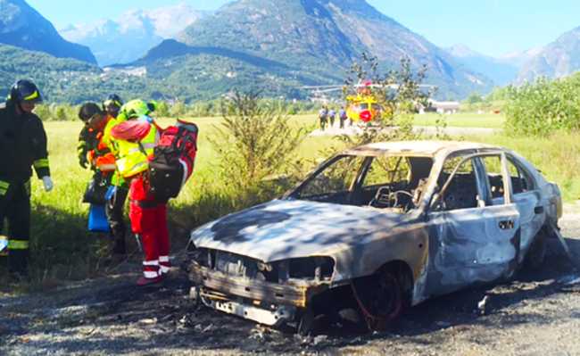 auto incendio masera suicidio