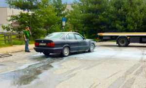 auto incendio villaggio sisma