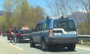 auto polizia carabinieri