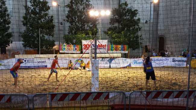 b4b prima serata 2015