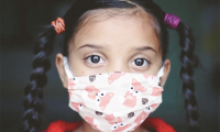 bambina mascherina