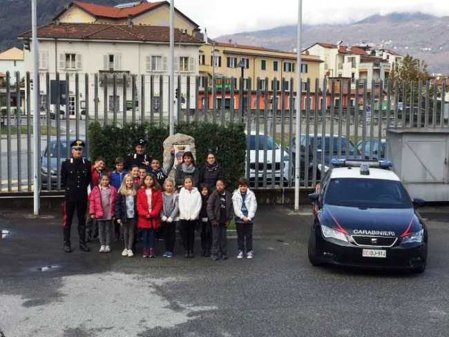 bambini carabinieri iv novembre 16