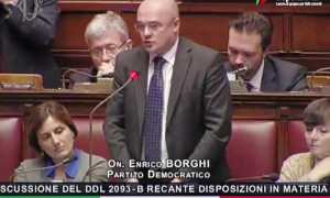 borghi aula discussione