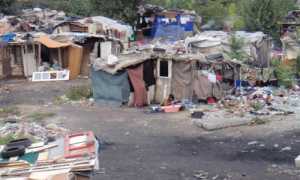 campo nomadi generico