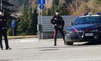 carabinieri controlli mitra paletta