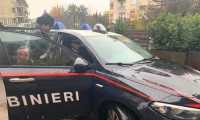 carabinieri auto donna