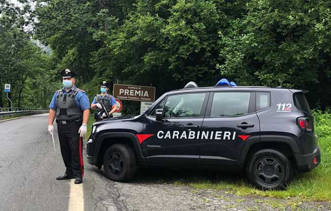 carabinieri ccc premia posto blocco covid auto