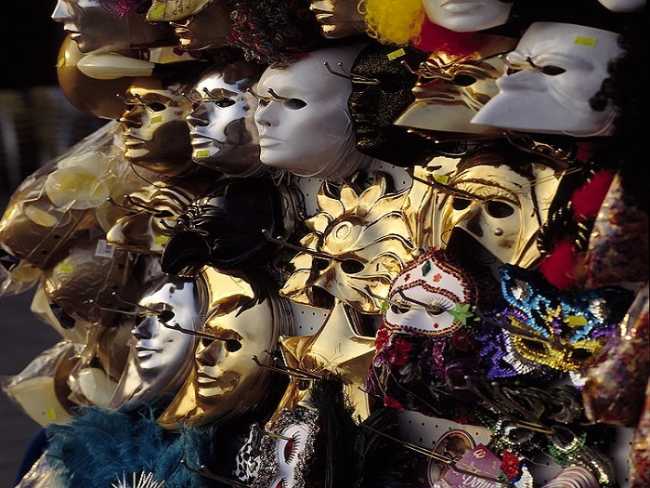 carnevale Ameno700