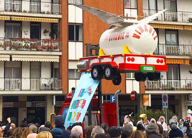 carnevale villa carro vinavil 2016