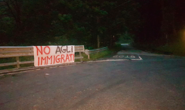 cartello no immigrati bognanco