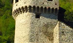 castello vogogna torre