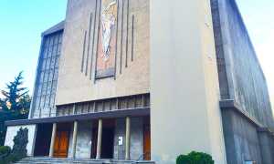 chiesa villa cristo risorto