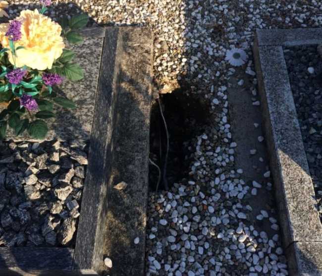 cimitero intra tre