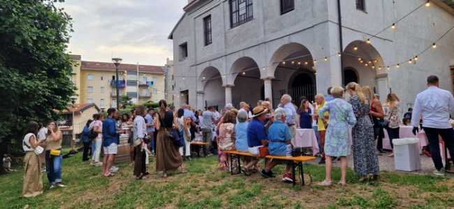 commercianti intra 11