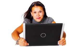 computer ragazza stupore