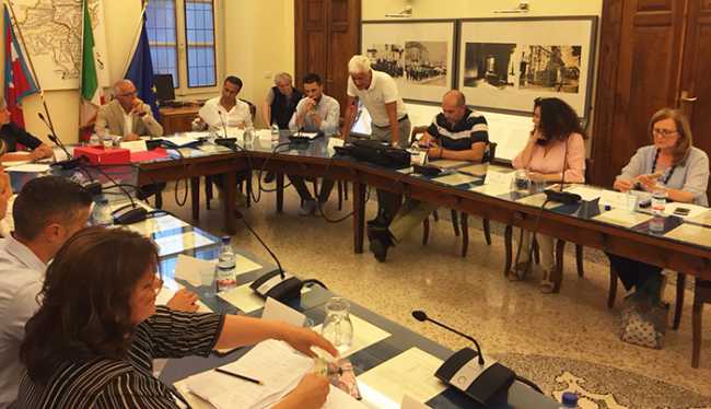 consiglio domo falciola giu 18