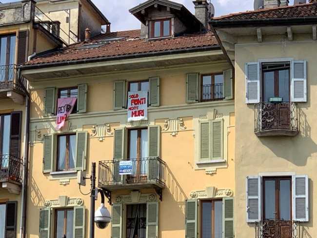 contestatori1