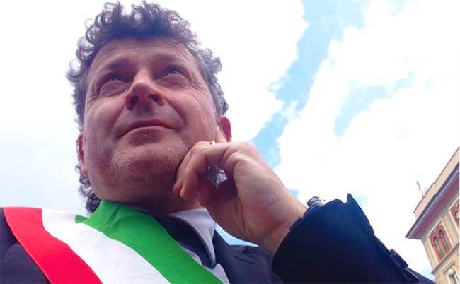 costa stefano sotto fascia