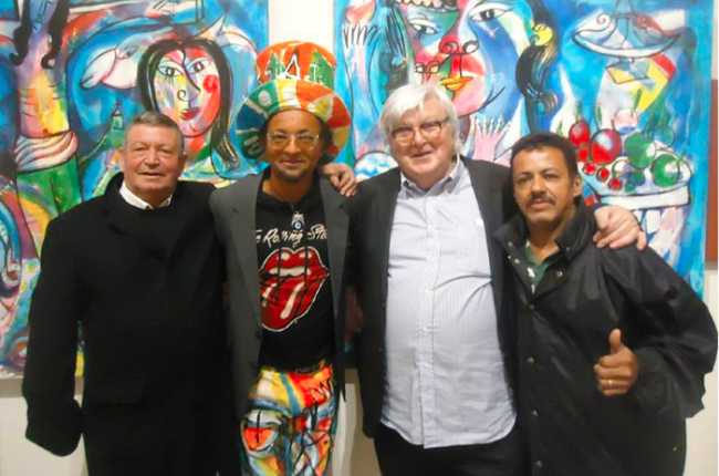 della piazza mostra brasile