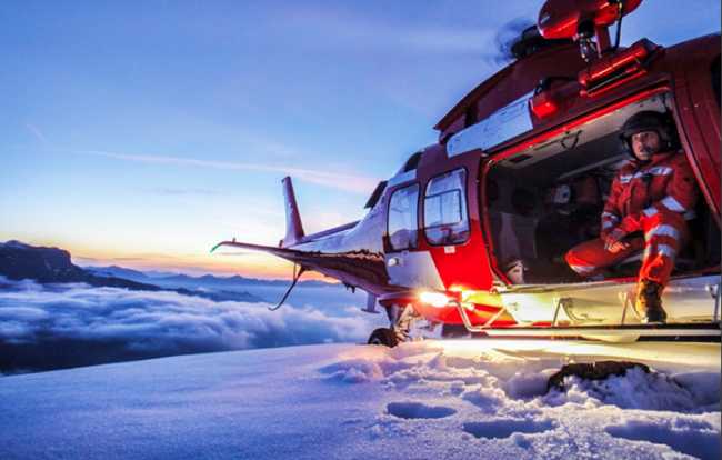 elicottero rega notte neve