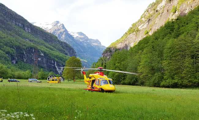 elicottero soccorso prato