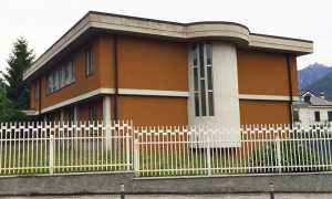 esterno tribunale domo edificio