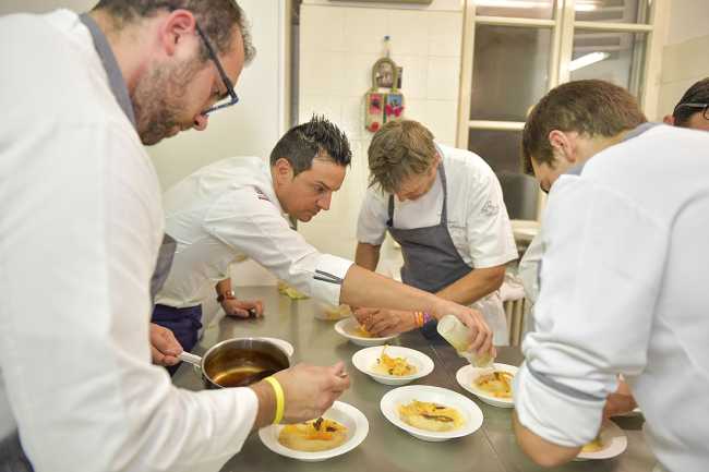 f04f5e80 8c96 a1b9 4eab 2423ca023405