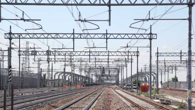 ferrovia binari rete